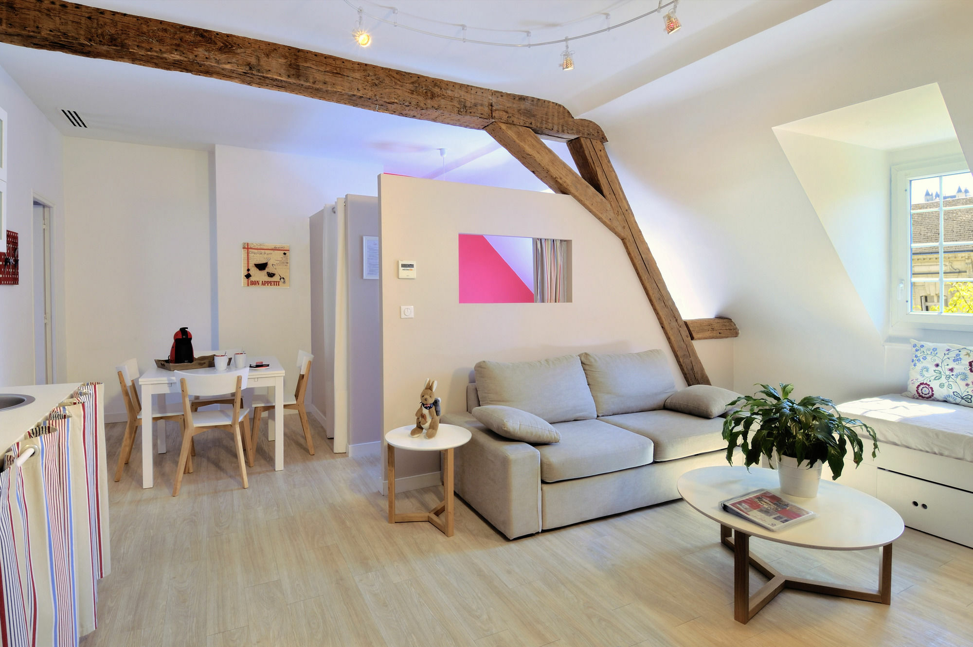The Originals Boutique, Hotel Le Londres, Saumur Exterior foto